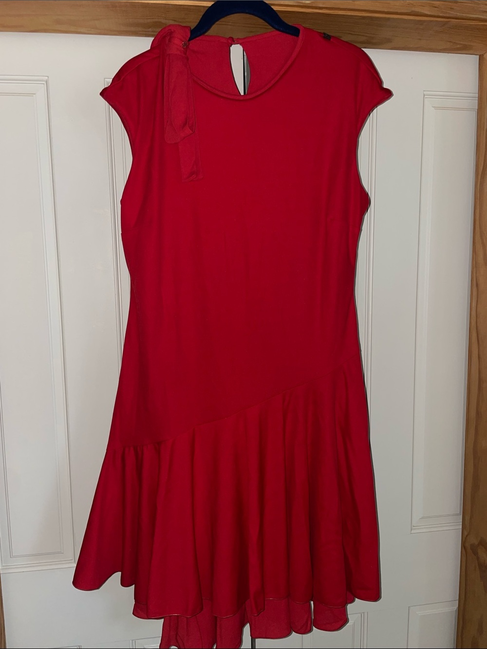 Unknown Designer Red Asymmetrical Tie-Neck Ruffled Hem Dress Size L